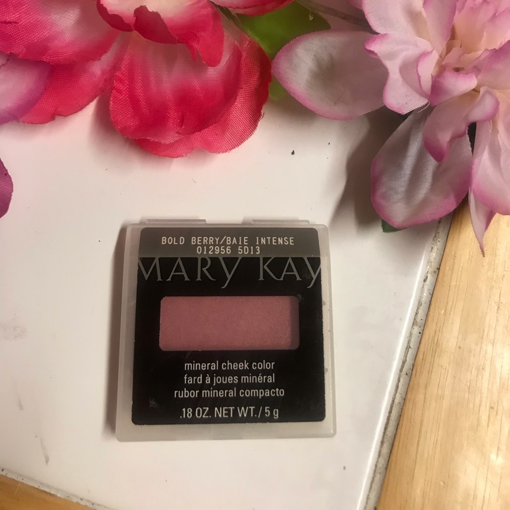 Bold Berry Mineral Cheek Color Mary Kay